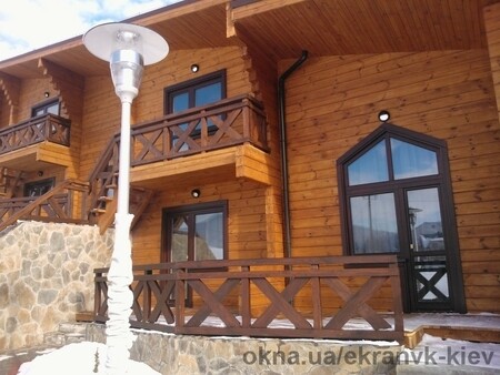 Вириби з зрощеного 3х та 4х шарового брусу